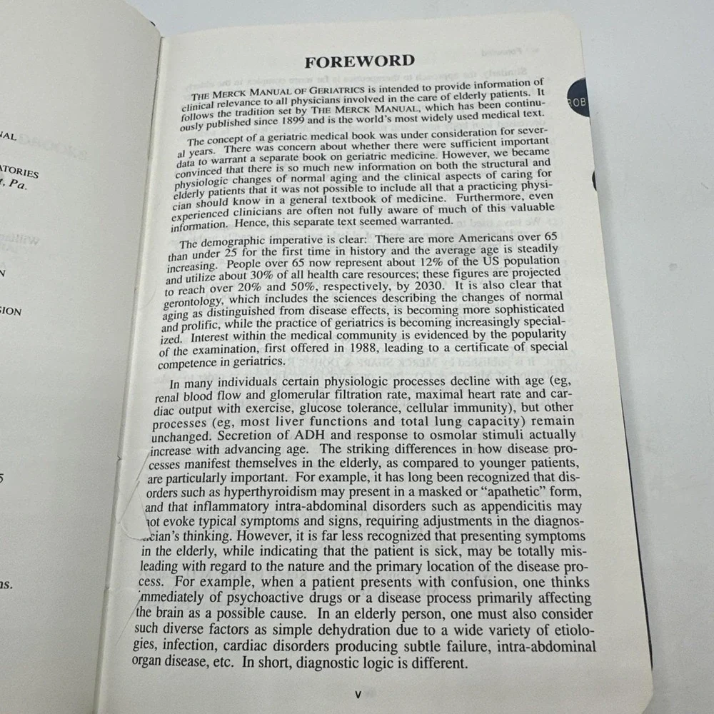 The Merck Manual of Geriatrics Book Copyright 1990 Merck & Co Inc. Hardcover